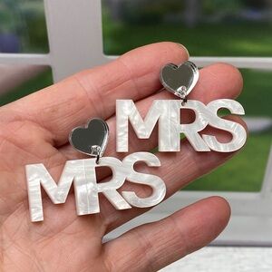 VTG White MRS Earrings | Bride Earrings | Bride Gift with Mirror Heart